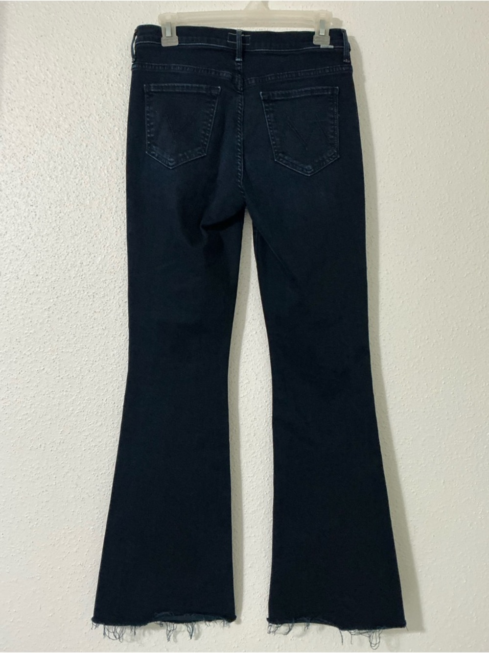MOTHER The Weekender Fray Jeans in Chip On My Shoulder Size 28 - Picture 4 of 16